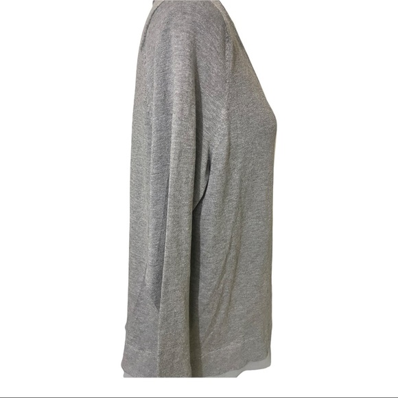 Lane Bryant women V-neck size 14/16 rayon with silk details on bottom - Picture 5 of 12